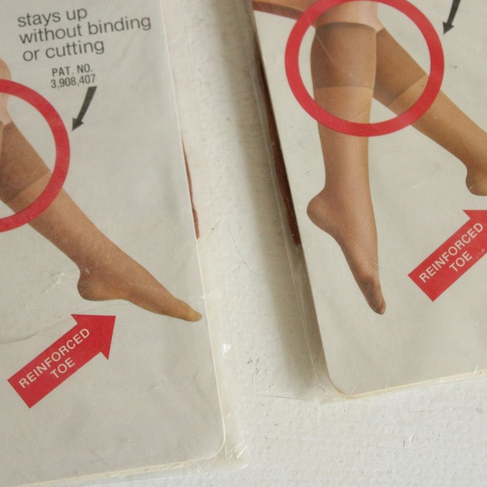 Vintage 1980s 1990s Knee High Stockings, New NOS Comfort Top Beige, Average Size - Picture 3 of 10